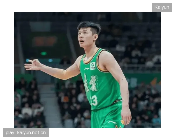 辽宁外援震撼登场——新星加盟引领篮球风潮